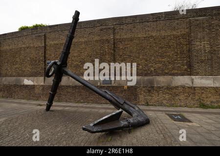 'Bluetown', Sheerness, città portuale sull'isola di Sheppey, isola al largo della costa settentrionale del Kent, Inghilterra, vicino all'estuario del Tamigi, Inghilterra, Regno Unito Foto Stock