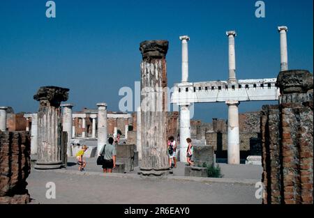 Basilica a ovest del Foro, scavi, Pompei, Italia, Basilica a ovest del Foro, sito di scavo, Pompei, Italia, Europa Foto Stock