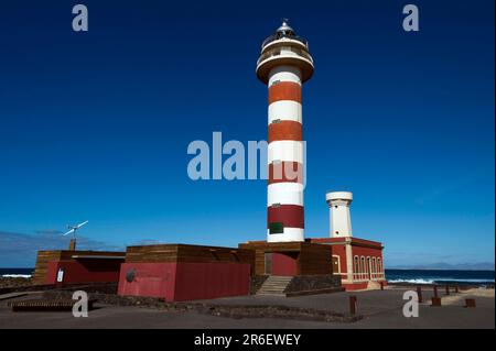 Fuerteventura, Isole Canarie, El Cotillo, Faro, Faro di El Toston, Museo de la pesca Tradicional, Spagna Foto Stock