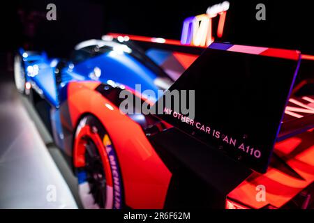 Le Mans, Francia. 08th giugno, 2023. Presentazione dell'Alpine A424 Beta durante la 24 ore di le Mans 2023 sul circuito des 24 Heures du Mans il 9 giugno 2023 a le Mans, Francia - Foto Julien Delfosse/DPPI Credit: DPPI Media/Alamy Live News Foto Stock