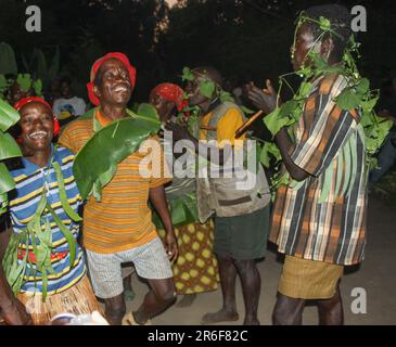 Aari o Ari sono una popolazione indigena tribale di Omo Valley in Etiopia. Secondo il censimento del 2007 ci sono 289.835 etnici Aari in Etiopia, che Foto Stock