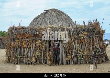 Membri della tribù Arbore fotografati nella valle di Omo, Etiopia, Foto Stock