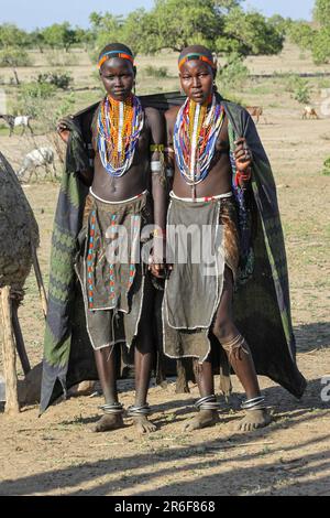 Membri della tribù Arbore fotografati nella valle di Omo, Etiopia, Foto Stock