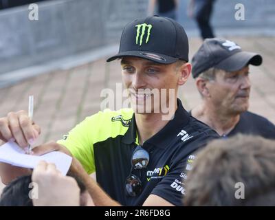 Luca Marini alla festa speciale motogp all'Arco della pace di Milano, Lombardia, Italia. Foto Stock