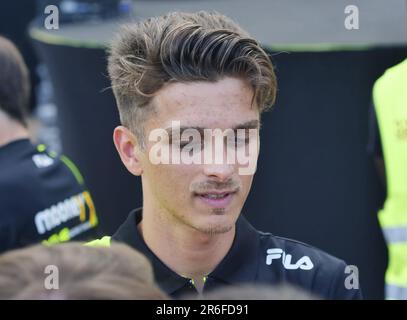 Luca Marini alla festa speciale motogp all'Arco della pace di Milano, Lombardia, Italia. Foto Stock