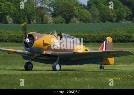 Nord America A 6 Harvard, Wacky Wabbit, Old Warden Air Display, Biggleswade, Bedford, Foto Stock