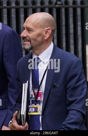 Foto del file datata 06/07/22 dell'ex consigliere politico dell'ex primo ministro Boris Johnson, David Canzini a Downing Street, Londra. Canzini, è stato nominato dal sig. Johnson per ricevere un OBE (ufficiale dell'Ordine dell'Impero britannico) nell'atteso elenco degli onori delle dimissioni di Johnson, pubblicato dal governo. Data di emissione: Venerdì 9 giugno 2023. Foto Stock