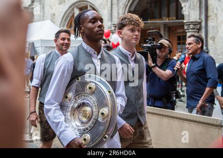 Monaco, Germania. 28th maggio, 2023. Mathys Tel, Paul Wanner bei der Meisterfeier der FC Bayern Herren und FC Bayern Damen am 28.5.2023 a München. -- Mathys Tel, Paul Wanner alla festa del Campionato della Bundesliga il 28 maggio 2023 a Monaco di Baviera, Germania. (Foto di Alexander Pohl/Sipa USA) Credit: Sipa USA/Alamy Live News Foto Stock