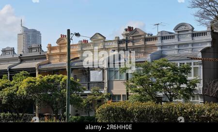 684 case con terrazza in stile filigrano vittoriano con parapetti in stile Melbourne su Glenmore Road, Paddington. Sydney-Australia. Foto Stock