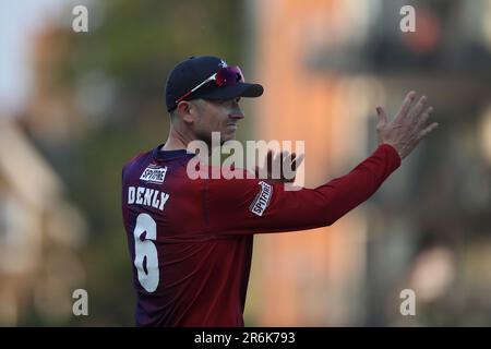 Joe Denly Kent Cricket battitore durante la partita Blast Vitality T20 tra Kent Spitfairs e Hampshire Hawks al St Lawrence Ground, Canterbury venerdì 9th giugno 2023. (Foto: Tom West | NOTIZIE MI) Credit: NOTIZIE MI & Sport /Alamy Live News Foto Stock