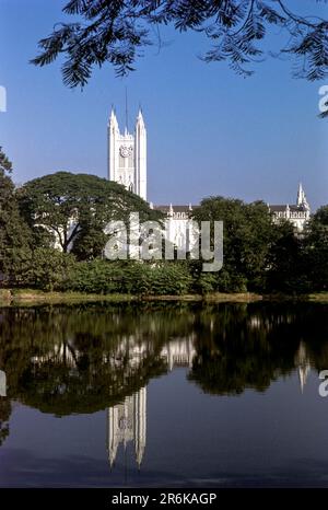 Lampade, St. Paul a Kolkata o Calcutta, Bengala Occidentale, India Foto Stock