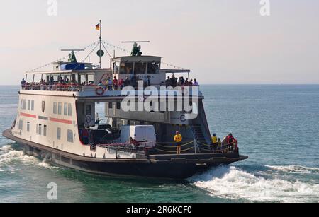 Sul Lago di Costanza, trasporto sul Lago di Costanza, traghetto per auto vicino a Friedrichshafen Foto Stock