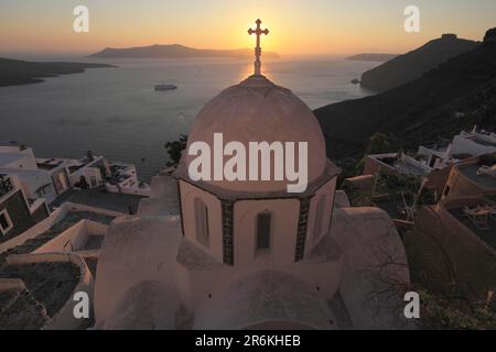 Chiesa di Agios Ioannis, Fira, Santorini, Cicladi, Thira, Grecia Foto Stock