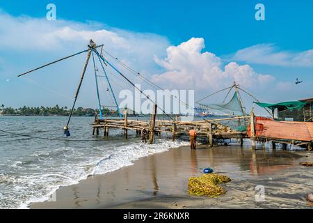 Cinese di reti da pesca, Kochi, Kerala, India, Asia Foto Stock