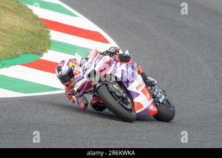 Misano Adriatico, Ita. 09th giugno, 2023. 89 Jorge Martin prima Pramac Racing durante il MotoGP Oakley GP Italia Gran Premio di Italia Prove libere Venerdì, MotoGP d'Italia - al circuito del Mugello il 9 giugno 2023 a Scarperia, Italia. (Foto di Fabio Averna/Sipa USA) Credit: Sipa USA/Alamy Live News Foto Stock