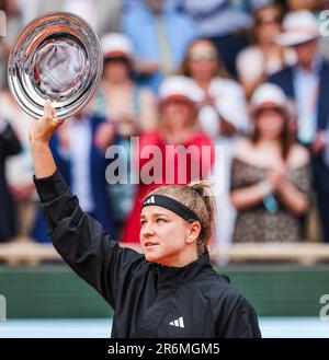 Parigi, Francia. 10th giugno, 2023. Tennista Karolina Muchova (CZE) al torneo di tennis French Open Grand Slam 2023 a Roland Garros, Parigi, Francia. Frank Molter/Alamy Live notizie Foto Stock