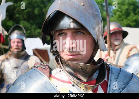 Barnet, Londra, Regno Unito. 10th giugno 2023. Il Barnet Medieval Festival, con oltre 350 riattori che commemorano la Battaglia di Barnet e le Guerre delle Rose. Credit: Matthew Chattle/Alamy Live News Foto Stock