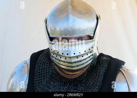 Barnet, Londra, Regno Unito. 10th giugno 2023. Il Barnet Medieval Festival, con oltre 350 riattori che commemorano la Battaglia di Barnet e le Guerre delle Rose. Credit: Matthew Chattle/Alamy Live News Foto Stock