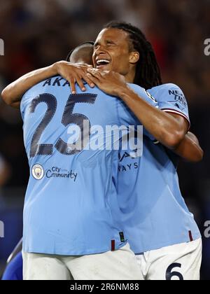 ISTANBUL - (lr) Manuel Akanji del Manchester City FC, Nathan Ake del Manchester City FC festeggia la vittoria 1-0 dopo la finale della UEFA Champions League tra il Manchester City FC e il FC Inter Milan allo Stadio Olimpico Ataturk il 10 giugno 2023 a Istanbul, in Turchia. Foto Stock