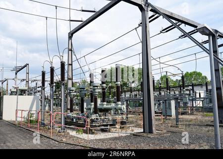 Trasformazione dell'energia elettrica sottostazione maarweg di RheinEnergie a Colonia Braunsfeld Foto Stock