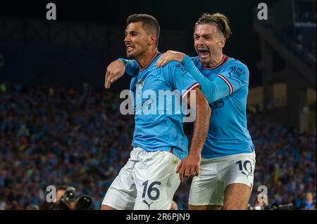 Istambul, Turchia. 11th giugno, 2023. Rodri di Manchester City e Jack Grealish di Manchester City celebrano il punteggio durante la finale di UEFA Champions League 2023 tra Manchester City e Inter allo Stadio Olimpico Atatürk di Istanbul, Turchia, il 10 giugno 2023 (Foto di Andrew SURMA/ Credit: Sipa USA/Alamy Live News Foto Stock