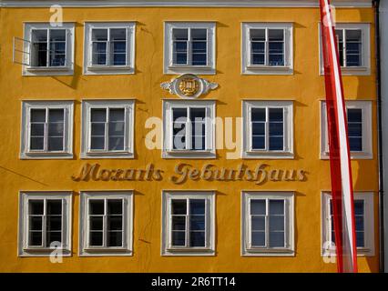 Casa natale di Mozart, Getreidegasse, Salisburgo, Mozart, Austria Foto Stock