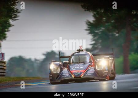 Le Mans, Francia. 11th giugno, 2023. #23, le Mans, Francia, sabato 10th GIUGNO 2023: Joshua Pierson, Tom Blomqvist, Oliver Jarvis, Team United Autosport, Oreca 07 - Gibson auto, Classe LMP2, durante la gara della 24H di le Mans del 10th giugno. Il team Autosport Unito si disputano nella classe LMP2 nella 24 ore di le Mans evento sul circuito de la Sarthe, le Mans, Francia, raceday 11 GIUGNO 2023: Durante il 24H di le Mans il 11th 2023 giugno sul circuito de la Sarthe, immagine a pagamento, Foto copyright © Geert FRANQUET/ATP immagini (FRANQUET Geert /ATP/SPP) Credit: SPP Sport Press Photo. Foto Stock