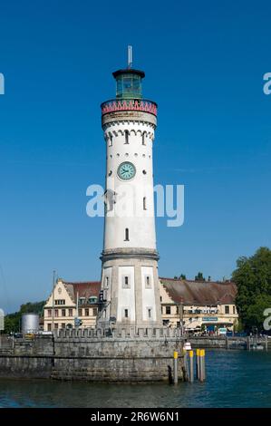 Faro, ingresso del porto, Lindau, Lago di Costanza, Baviera, Germania Foto Stock