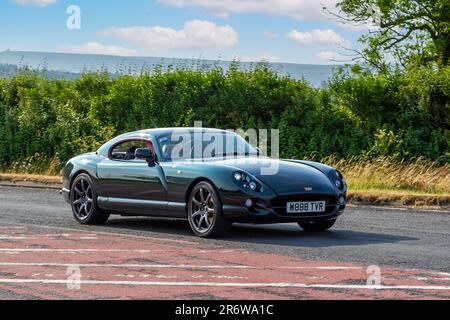 2000 Green Blackpool ha costruito la British TVR Cerbera, al Classic & Performance Motor Show di Hoghton Tower Foto Stock