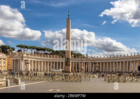 L'Obelisco Vaticano in Piazza San Pietro, Città del Vaticano Foto Stock
