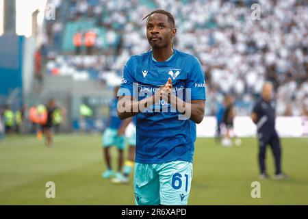 Dacia Arena, Udine, Italia. 11th giugno, 2023. Serie A Relegation Play Off Football; Spezia contro Hellas Verona; Adrien Tameze di Hellas Verona Credit: Action Plus Sports/Alamy Live News Foto Stock