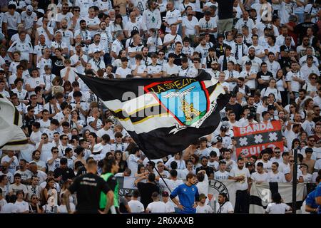 Dacia Arena, Udine, Italia. 11th giugno, 2023. Serie A Relegation Play Off Football; Spezia contro Hellas Verona; sostenitori di Spezia Credit: Action Plus Sports/Alamy Live News Foto Stock