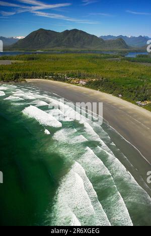 Immagine aerea di Cox Bay, BC, Canada Foto Stock