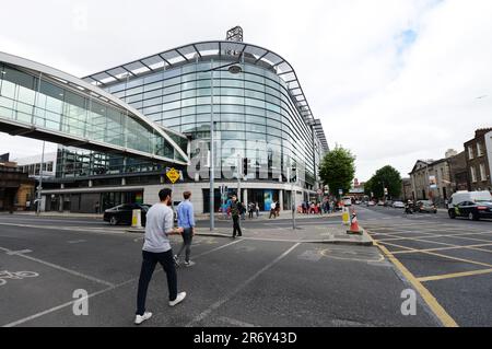 Naughton Institute/CRANN Building, Trinity College, Dublino, Irlanda. Foto Stock