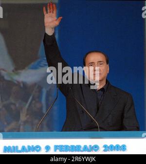 Repertorio fotografico, Italia. 30th giugno, 2023. MILANO - ASSEMBLEA CIRCOLI DELLA LIBERTA - SILVIO BERLUSCONI (Milano - 2008-02-09, Mauro Consilvio/ipa-agency.net) ps la foto può essere utilizzata nel rispetto del contesto in cui è stata scattata, e senza intenti diffamatori della decorazione delle persone rappresentate solo uso Editoriale Credit: Independent Photo Agency/Alamy Live News Foto Stock