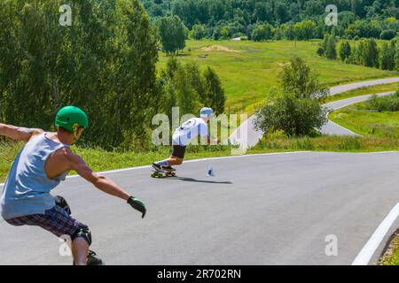 Concorso Longboard Slalom, Mosca, Russia Foto Stock