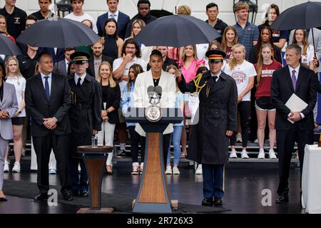 Washington, Stati Uniti. 12th giugno, 2023. Logan Eggleston, giocatore nazionale di pallavolo dell'anno presso l'Università del Texas ad Austin, parla durante un evento College Athlete Day sul prato meridionale della Casa Bianca il 12 giugno 2023 a Washington, DC la Casa Bianca sta organizzando l'evento per onorare i campioni nazionali NCAA del 2022-2023 provenienti da tutto il paese. (Foto di Samuel Corum/Sipa USA) Credit: Sipa USA/Alamy Live News Foto Stock