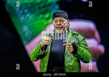 12 giugno 2023, Bologna, Emilia Romagna, Italia: Vasco Rossi vive a Bologna. (Credit Image: © Carlo Vergani/Pacific Press via ZUMA Press Wire) SOLO PER USO EDITORIALE! Non per USO commerciale! Foto Stock