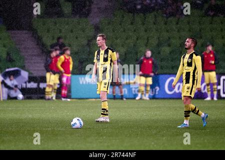 MELBOURNE, AUSTRALIA - 29 APRILE: Nicholas Pennington di Wellington Phoenix durante la partita di calcio Della A-League tra Melbourne Victory e Wellington Phoenix all'AAMI Park il 29 aprile 2022 a Melbourne, Australia. Foto Stock