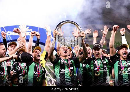 MELBOURNE, AUSTRALIA - 28 MAGGIO: I giocatori del Western United celebrano durante la partita di calcio Della A-League Grand Final tra il Melbourne City FC e il Western United all'AAMI Park il 28 maggio 2022 a Melbourne, Australia. Foto Stock