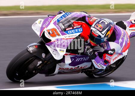 PHILLIP ISLAND, AUSTRALIA - 15 OTTOBRE: Johann Zarco di Francia sulla Pramac Racing Ducati durante le qualifiche MotoGP alla 2022 Australian MotoGP al Phillip Island Circuit il 15 ottobre 2022 a Phillip Island, Australia. Foto Stock