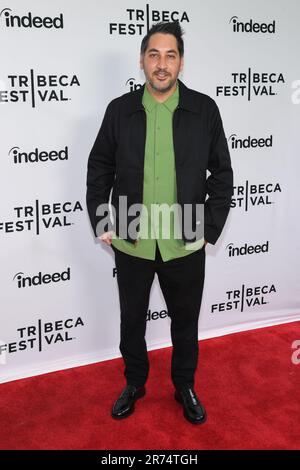 New York, Stati Uniti. 12th giugno, 2023. Carmen Christopher ha camminato il tappeto rosso alla prima edizione del film 'First Time Female Director' al Tribeca Festival, New York, NY, 12 giugno 2023. (Foto di Efren Landaos/Sipa USA) Credit: Sipa USA/Alamy Live News Foto Stock