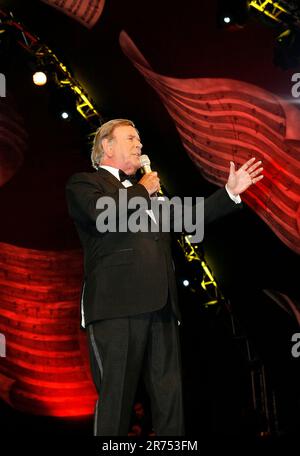 Terry Wogan ospita la BBC Proms nel Park di Hyde Park a Londra Foto Stock