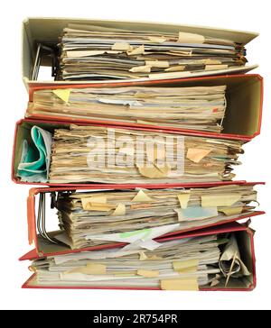 Disordinato cartelle di file, nastro rosso, burocrazia, aministration, business concept.isolated su sfondo bianco. Foto Stock