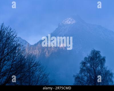 Mattina d'inverno a Lechtal, Pinswang Foto Stock