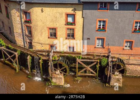 Hackenberger Mill e Leukbach a Saarburg sulla Saar, Valle di Saar, Renania-Palatinato, Germania, Saar-Hunsrück Parco Naturale Foto Stock