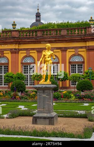 Il Lurenbläser nell'Orangerie inferiore, il Giardino del Castello, Weilburg an der Lahn, la Valle di Lahn, Westerwald, Hesse, Taunus, Germania Foto Stock