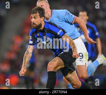 Istanbul, Turchia. 10th giugno, 2023. 10 giu 2023 - Manchester City / Inter Milan - UEFA Champions League - Final - Ataturk Olympic Stadium Francesco Acerbi di Inter Milan durante la finale di Champions League a Istanbul. Picture Credit: Notizie dal vivo su Mark Pain/Alamy Foto Stock