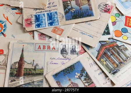 Old Soviet Postal illustrato buste con lettere, URSS, 1940 - 1970 Foto Stock