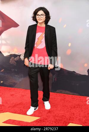 HOLLYWOOD, CALIFORNIA - GIUGNO 12: Ian Loh partecipa alla prima di Los Angeles di Warner Bros. 'The Flash' a Ovation Hollywood il 12 giugno 2023 a Hollywo Foto Stock